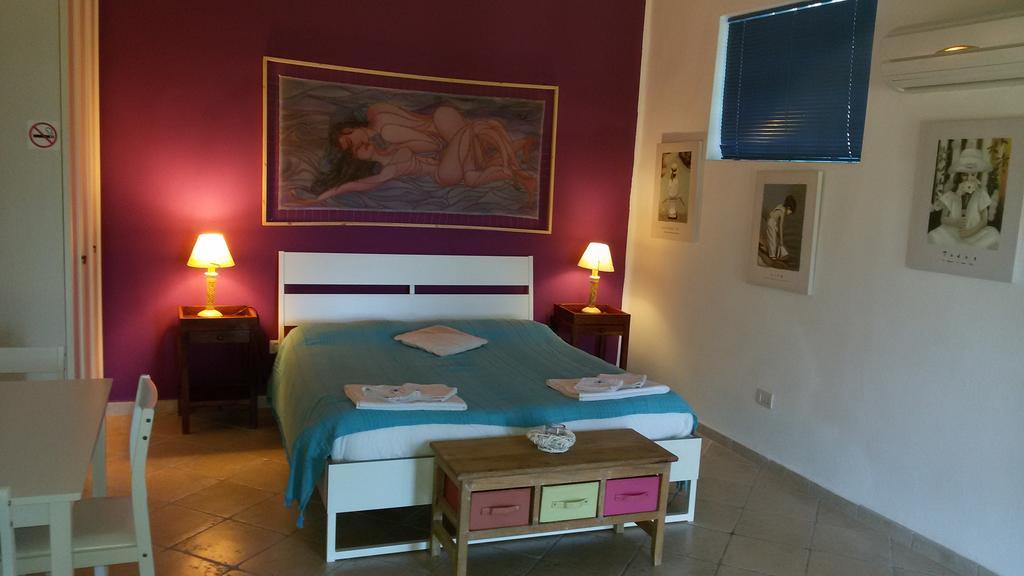 Soleesale Appartamenti E Camere Per Vacanza Pula Bilik gambar