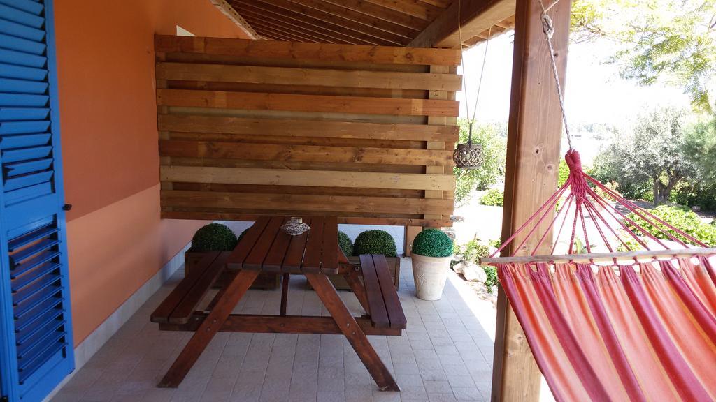 Soleesale Appartamenti E Camere Per Vacanza Pula Luaran gambar